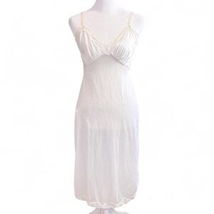 Elegant White Lace Trim Nightgown